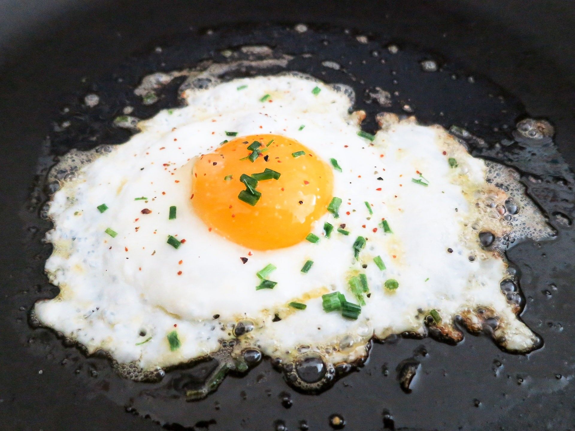 Makan Telur Gak Bikin Gemuk Lho, Nih 4 Fakta yang Perlu Kamu Tahu!