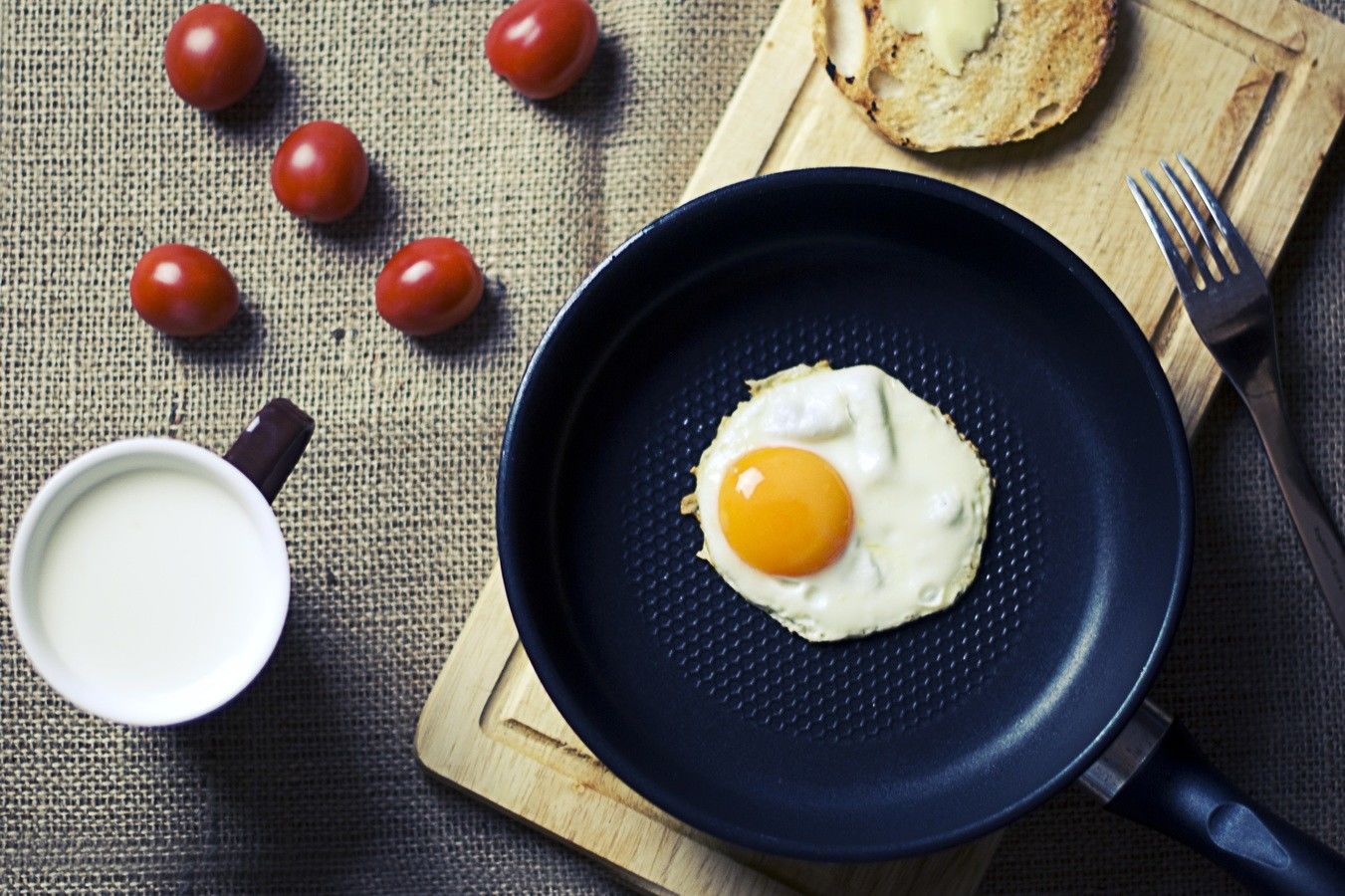 Makan Telur Gak Bikin Gemuk Lho, Nih 4 Fakta yang Perlu Kamu Tahu!