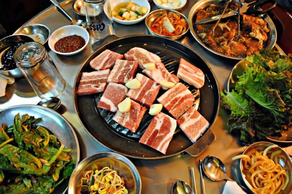 Pengen Cobain Korean Food? Ini Rekomendasi 5 Resto Korea Di 
