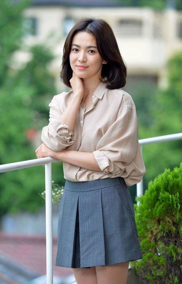 10 Style Ala Song Hye Kyo yang Menginspirasimu Jadi Wanita 