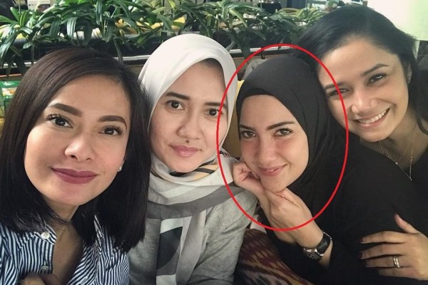 20 Tahun Berlalu Ini 10 Potret Tia Ivanka ‘tuyul Dan Mbak Yul