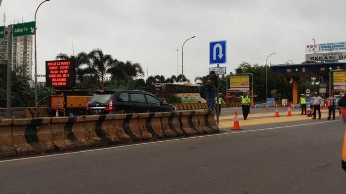 Hari Pertama Ganjil-Genap GT Tol Bandung, Banyak Pengendara Tak Tahu 