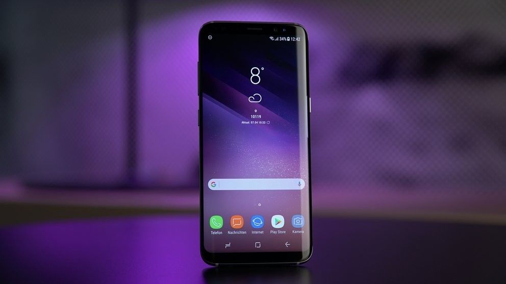 5 Rekomendasi Smartphone Samsung Dengan Desain Layar Lengkung