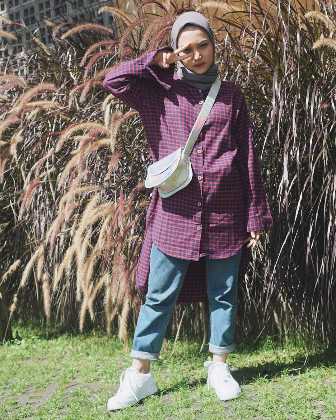 5 Gaya Kekinian Outfit Oversized Ala Hijaber Soraya Ulfa 