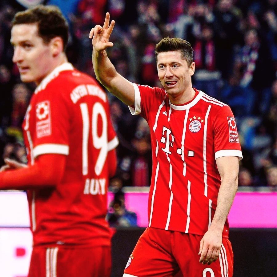 105 Gol Lewandowski Pecahkan Rekor Bundesliga