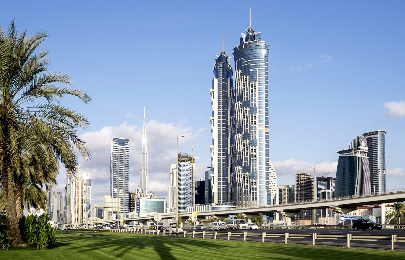 Selain Burj Khalifa Ini 5 Gedung Unik di  Dubai  yang 