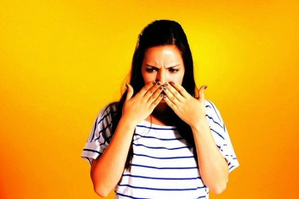 Amis Bau Penyebab Keringat