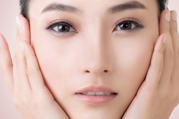 Lagi Tren Ini 10 Tahap Penggunaan Skincare Korea Yang Patut Kamu Coba