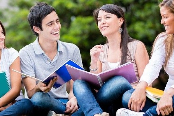 5 Alasan Kamu Masih Sering ke Kampus Meski Sudah Wisuda