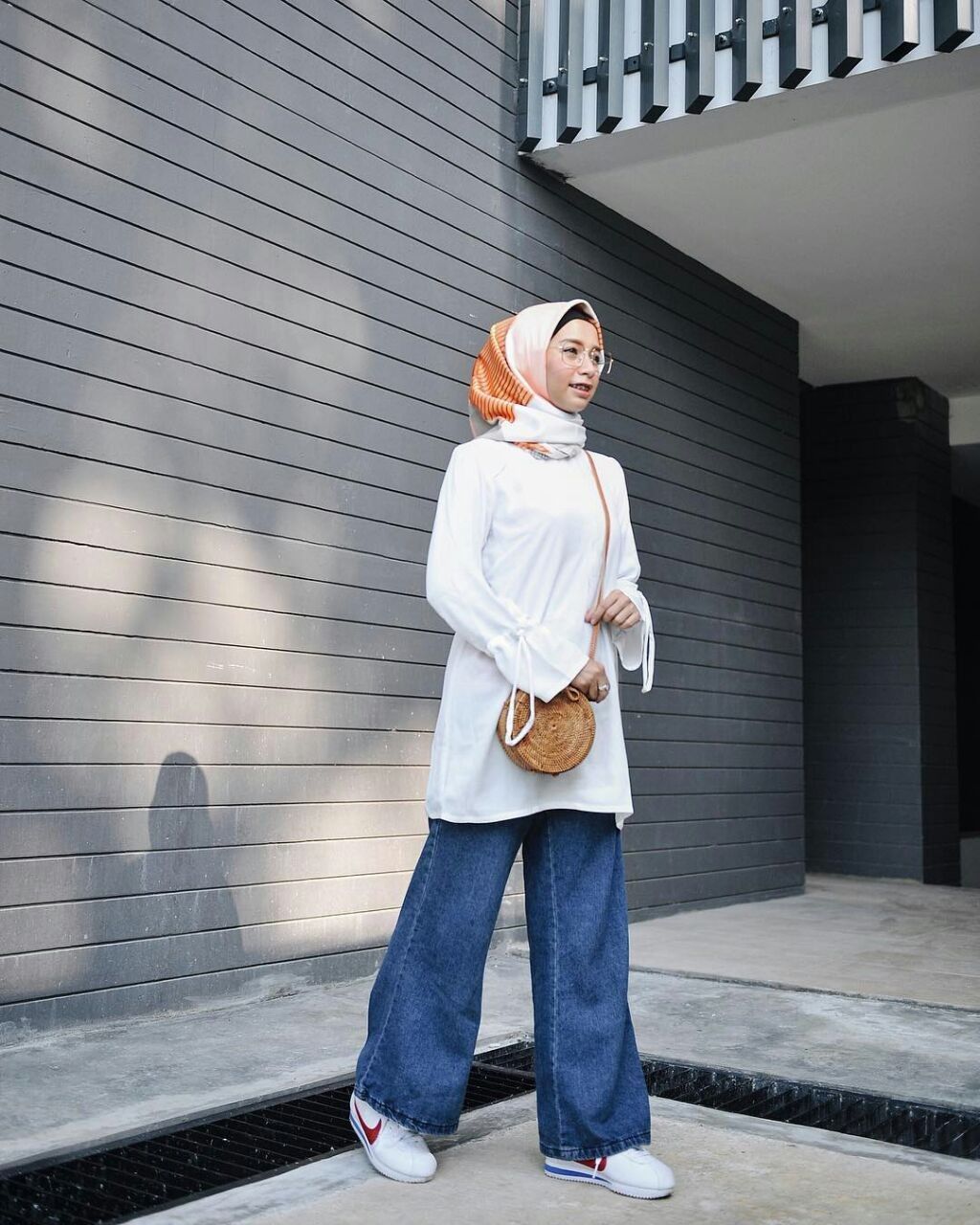 13 Style Hijab Casual Ala Selebgram Joyagh Pas Dipakai Ngabuburit