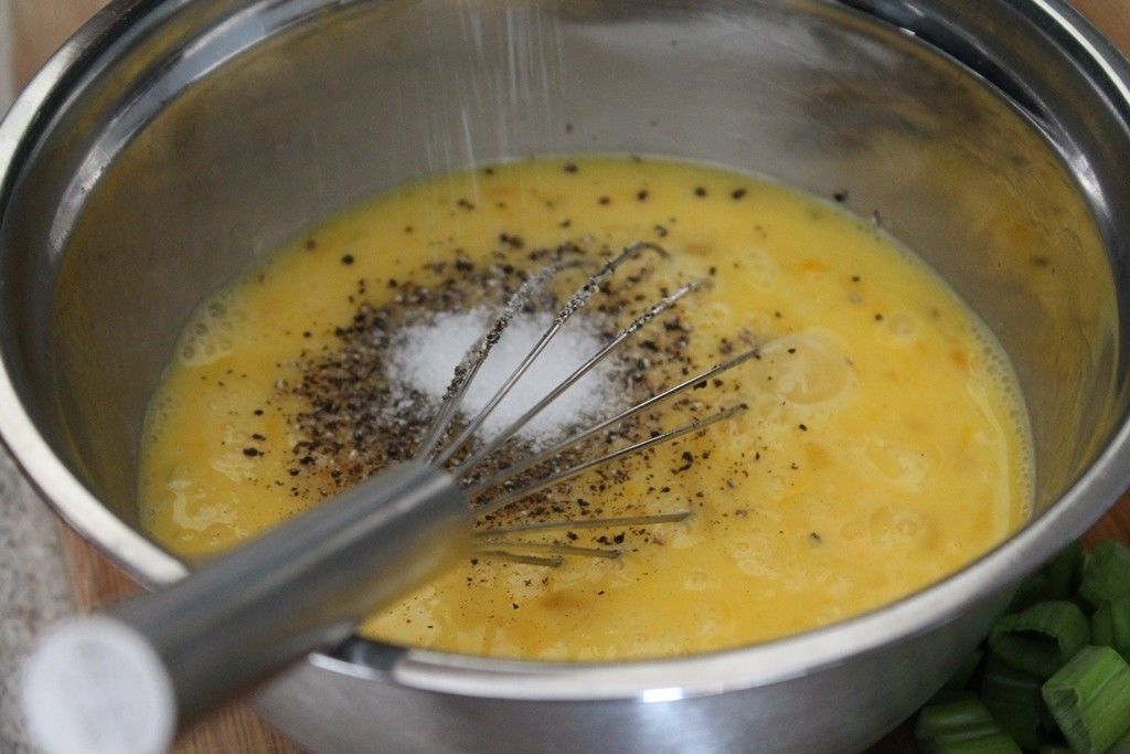Gak Sampai 5 Menit, Ini Lho Cara Gampang Bikin Scrambled Egg ala McD!