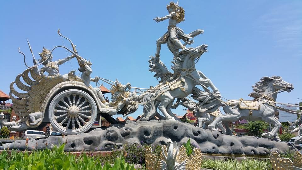 Ada yang Disakralkan, Inilah Kisah Historis 5 Patung Ikonik di Bali