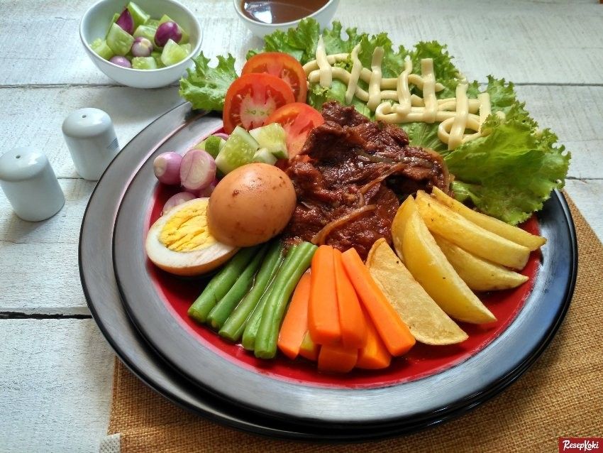 Selain Donat Indomie, 10 Kombinasi Fusion Makanan Ini Gak 