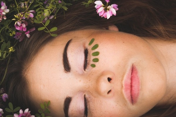 5 Perawatan Kulit yang Sebaiknya Dihindari Saat Menstruasi, Sudah Tahu?