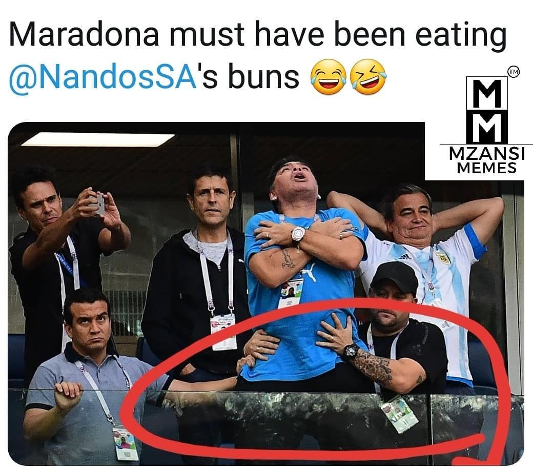 20 Meme Diego Maradona Selebrasi Gol Ekpresif Ini Bikin Ngakak