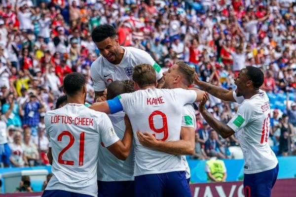 Pep Guardiola Bisa Sebabkan Inggris Juara, Kok Bisa?