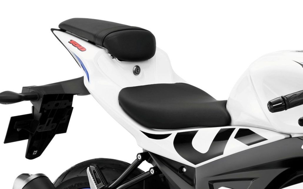 Spesifikasi Suzuki Gsx R150