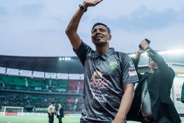 Tanpa Pemain Bintang, Persebaya Siap Kalahkan Persija