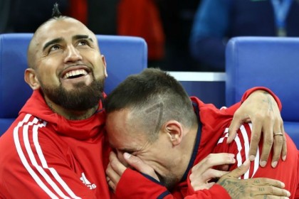 Emosional, Begini Cara Ribery Ucapkan Salam Perpisahan Kepada Vidal