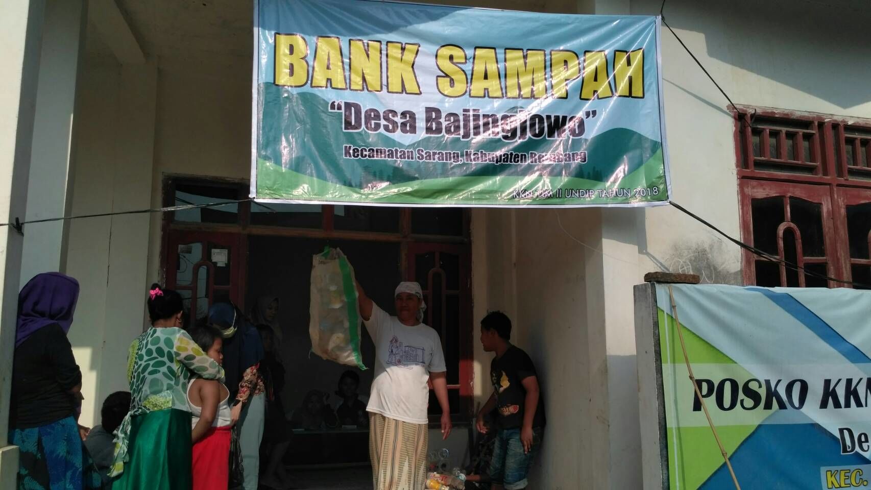 Bank Sampah Online di Bali Berhadiah Beasiswa Akan Diadopsi Nasional
