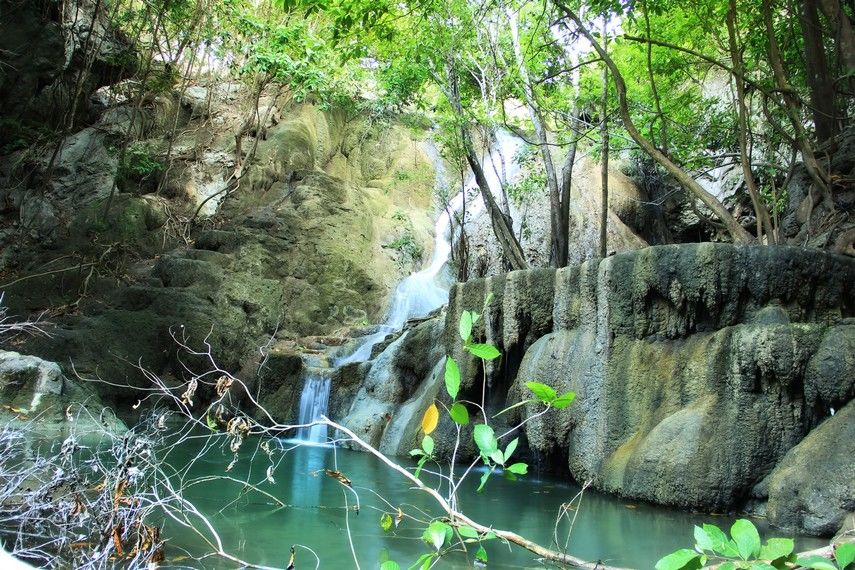 Plesiran ke NTB, 7 Destinasi Wisata Pulau Moyo Ini Wajib Disambangi