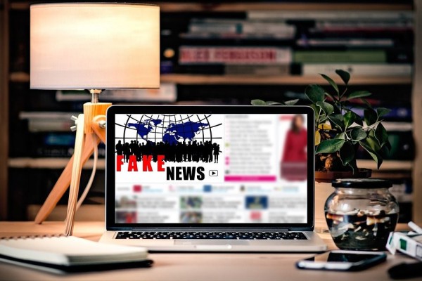 Ada Hampir Sejuta Akun Hoax, Media Harus Jadi Penyeimbang