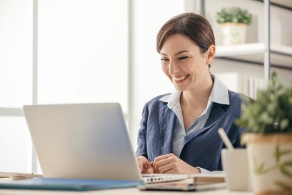 Bebas dari Stres, Ini 5 Tips Menikmati Hari Kerjamu