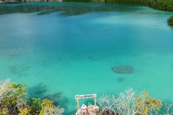 6 Potret Pesona Telaga Nirwana Surga Tersembunyi Di Pulau Rote