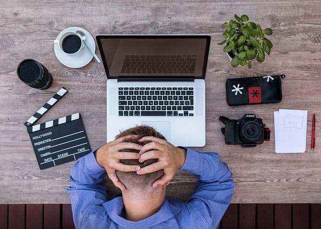 Heboh! Beredar 'Video Call' Mesum Anggota Pol PP Bima dengan Perempuan