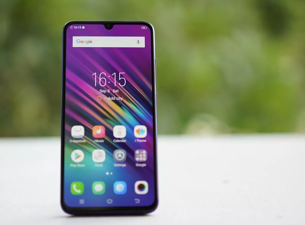 Punya Handphone Seharga 4 Jutaan, Worth It Gak Sih?