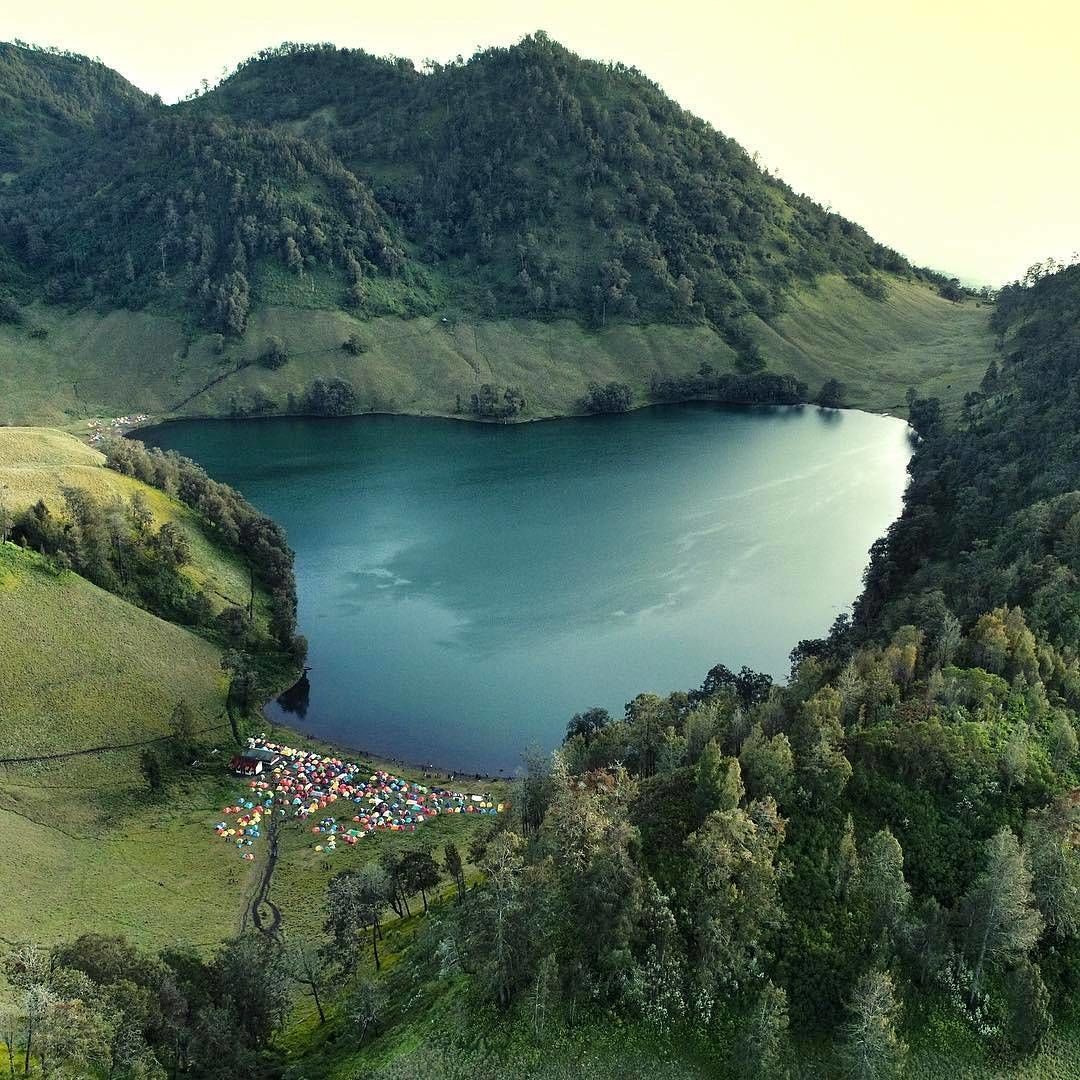 10 Kawasan Taman Nasional Bromo Tengger Semeru Ini Bikin Takjub!