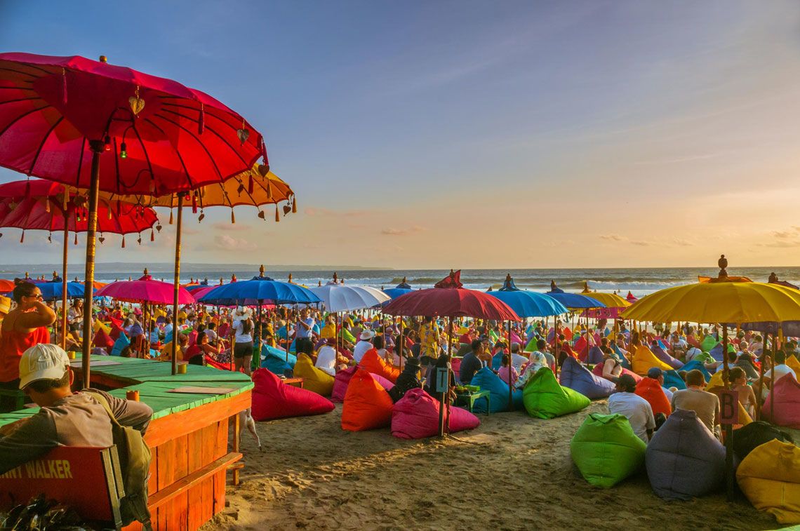 5 Rekomendasi Bar di Bali untuk Melihat Sunset Terbaik!