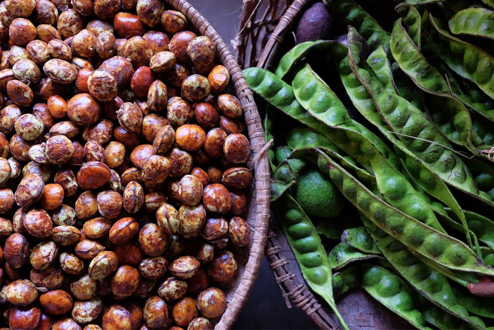 7 Makanan Ini Cocoknya Dengan Sambel Setan, Bikin Kamu Lupa Diet Lho