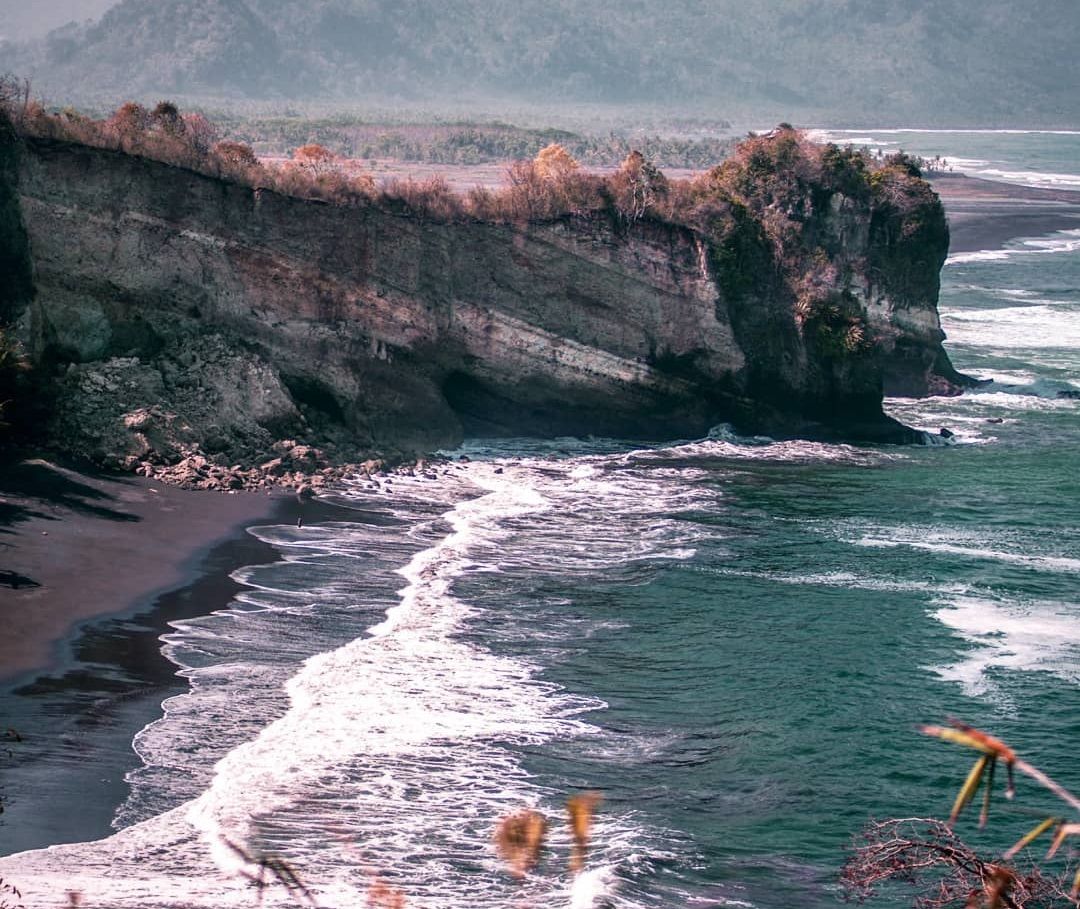 Gak Bikin Dompet Kosong, 5 Wisata Murah ini Cuma Ada di Malang Lho!