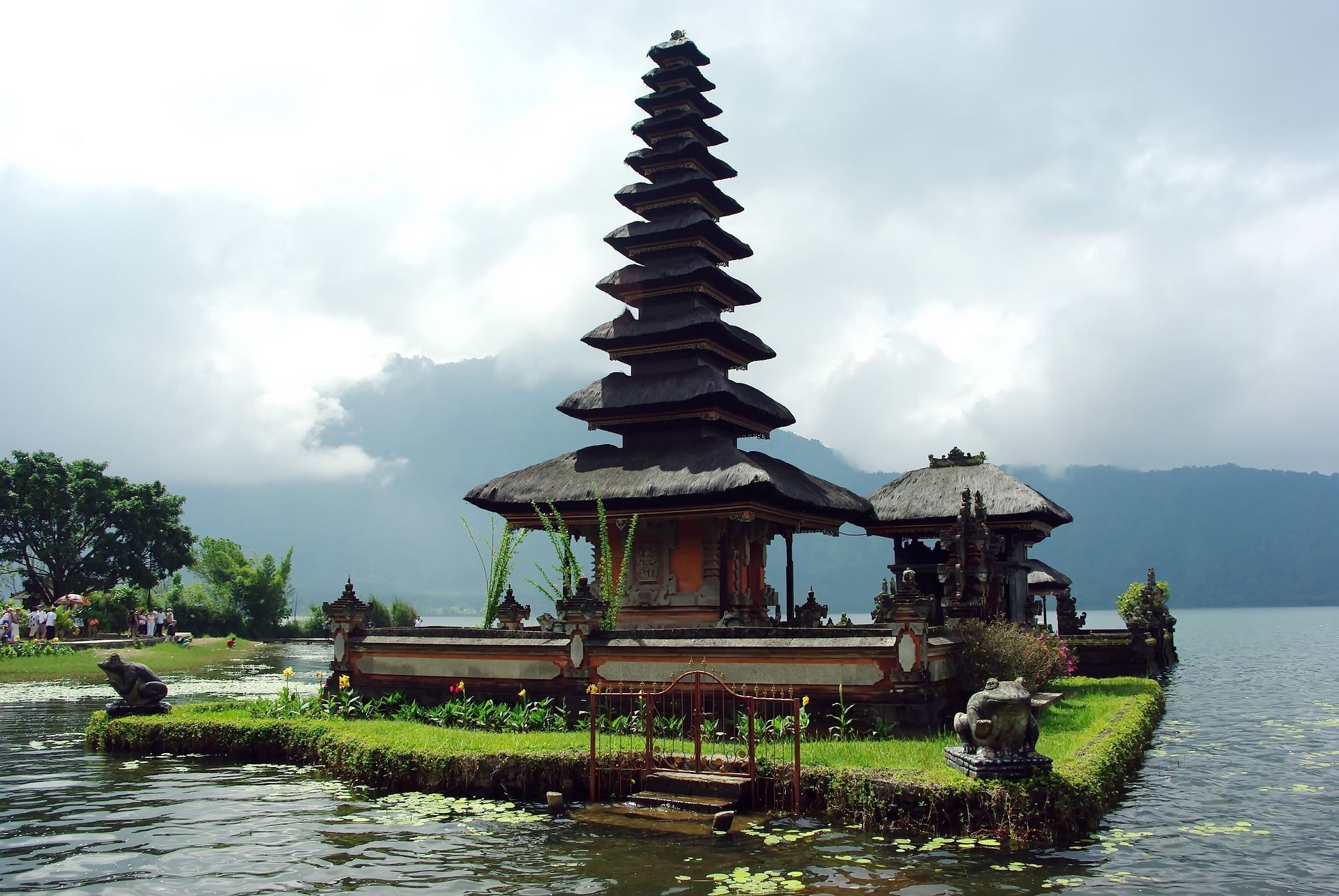 Sejuk, 5 Alasan Kamu Harus Liburan ke Kebun Raya Bali di Tabanan