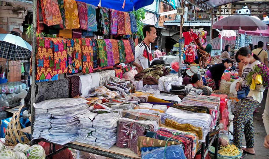 Selain Toko, 5 Pasar Seni di Bali ini Menyediakan Oleh-oleh Murah Lho