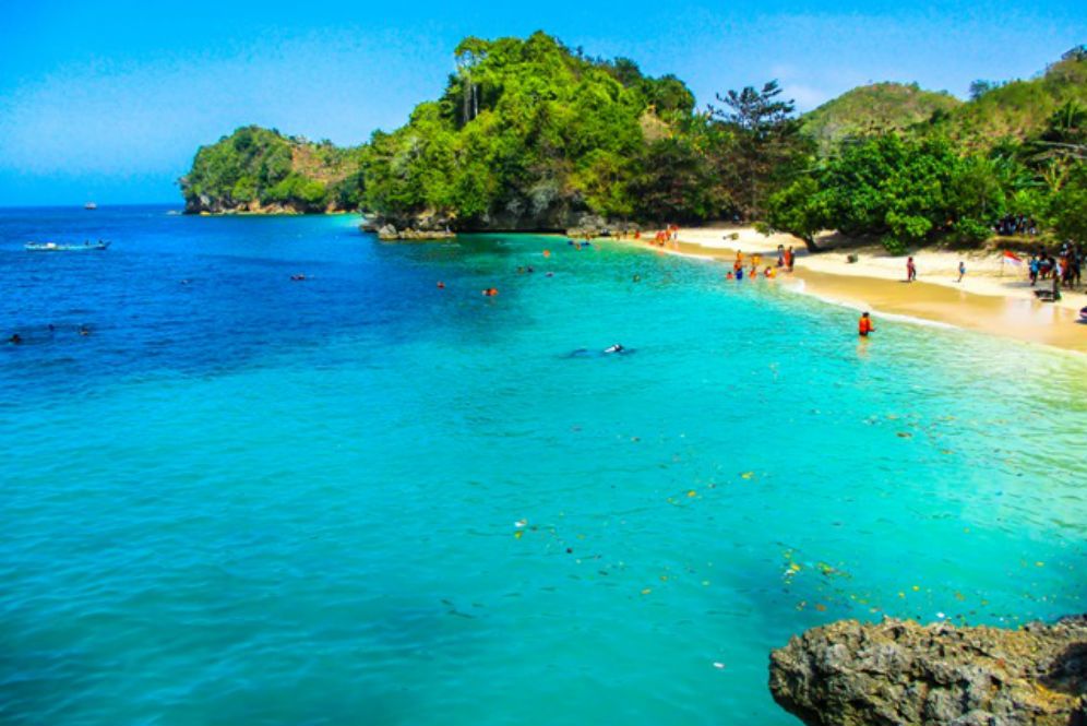 Eksotis Banget 5 Pantai Indah Di Malang Ini Wajib Kamu Kunjungi