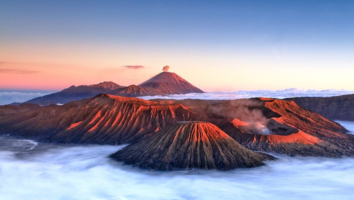 5 Spot Terbaik Melihat Sunrise Di Jawa Timur, Mempesona!