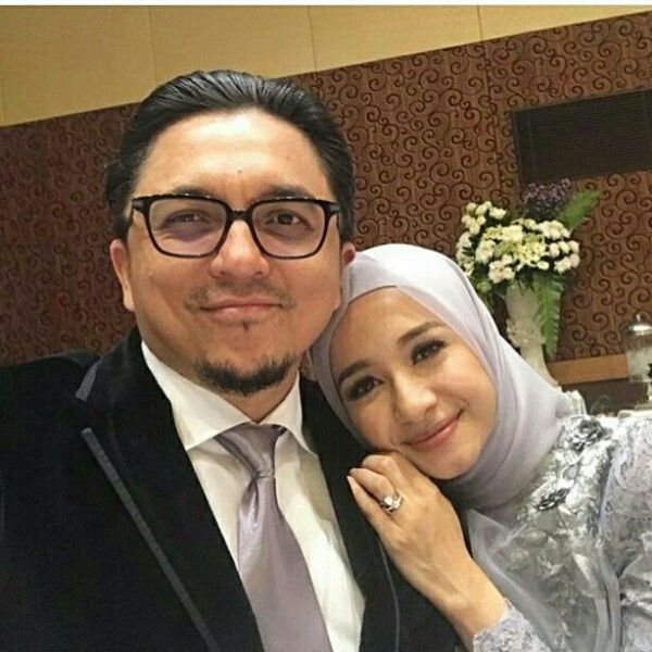 10 Artis Ini Pilih Nikah di Luar Negeri, Ada yang Beda Keyakinan!