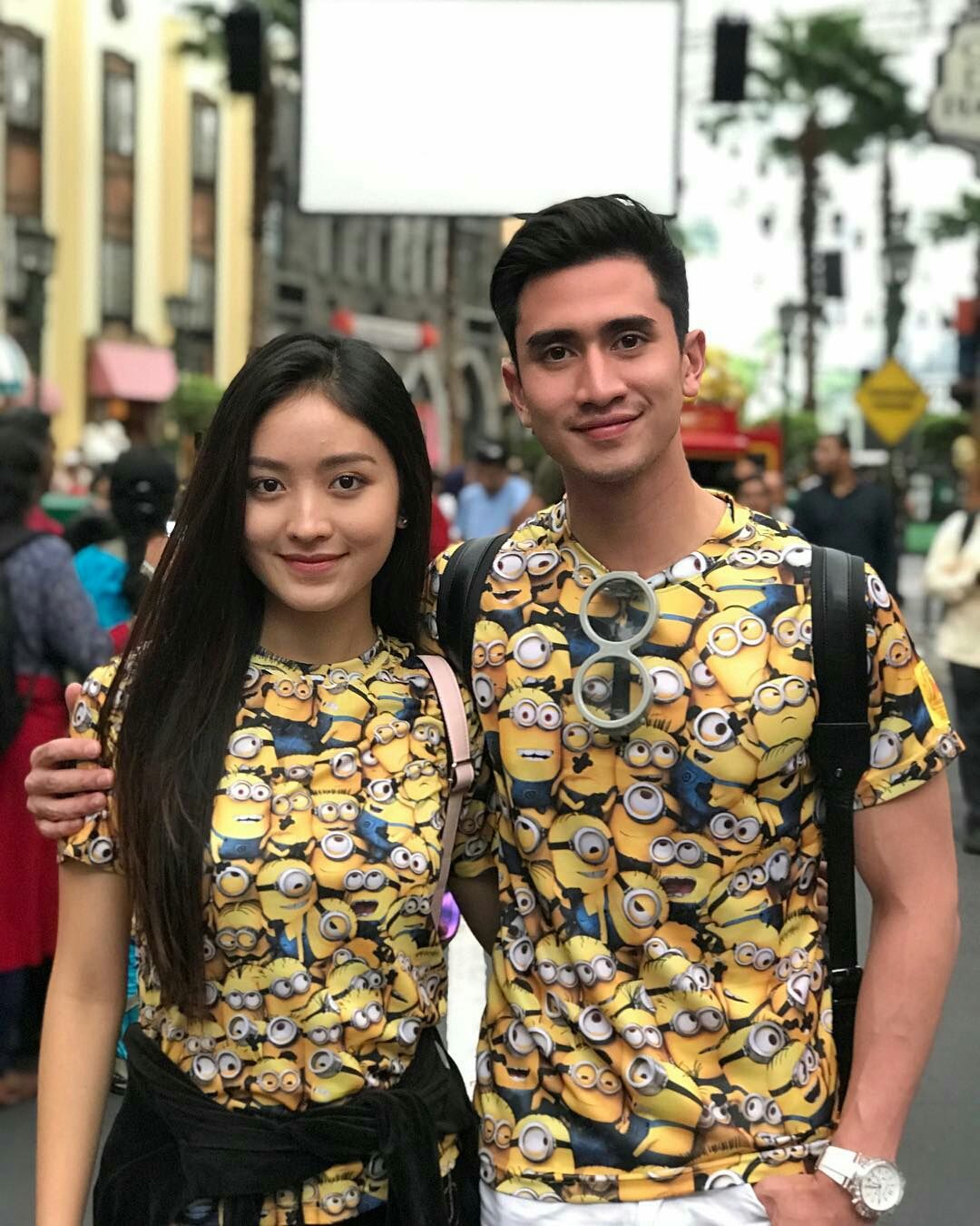 Pasangan Seleb Ini Sering Pamer Kemesraan Di Instagram