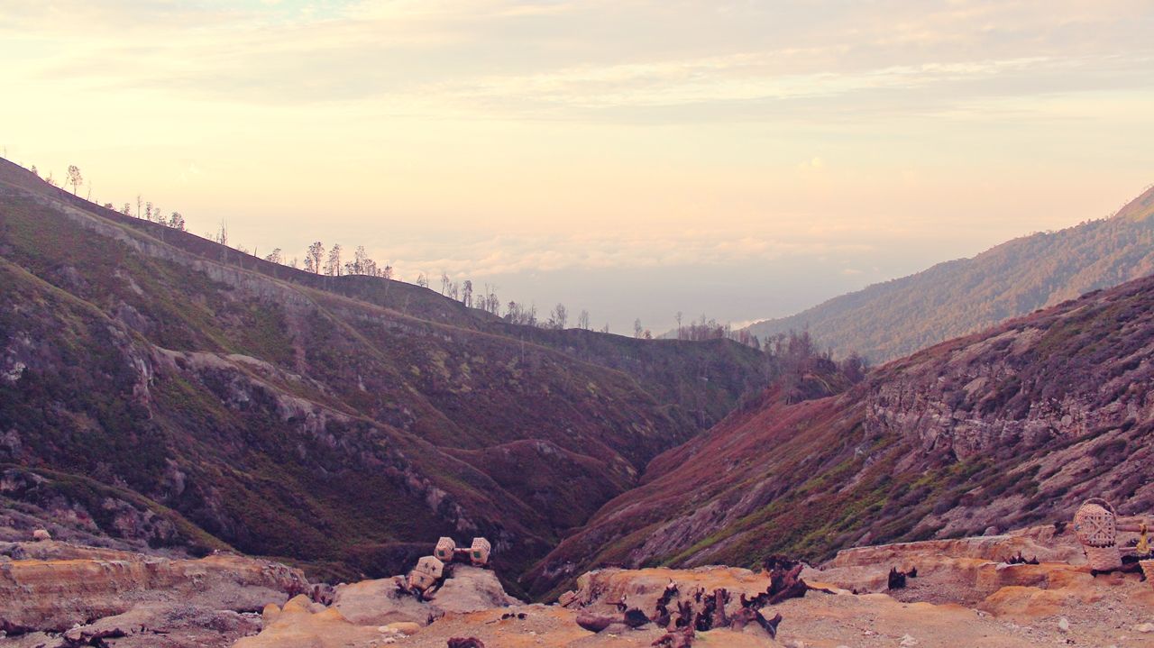 Tahun Depan Jumlah Pendaki di Gunung Ijen Akan Dibatasi