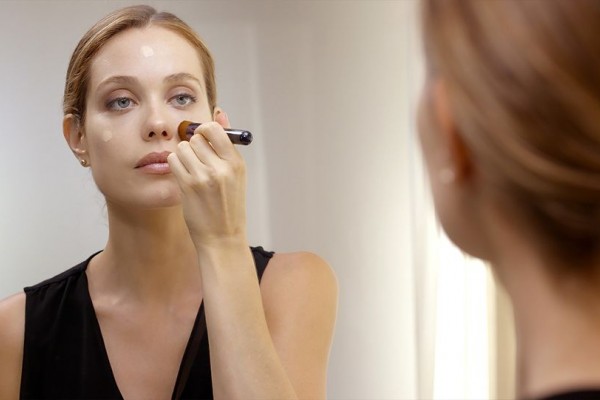 Foundation 101: Biar Hasil Gak Cakey, Gimana Caranya?