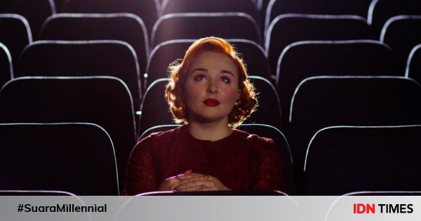 Kenapa harus risih nonton bioskop sendirian? Ini dia alasan serunya!