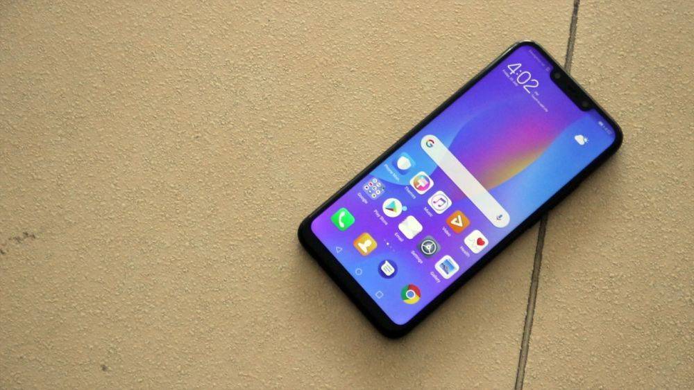 Cocok untuk Selfie, Ini 5 Smartphone 2018 dengan Kamera Depan Terbaik