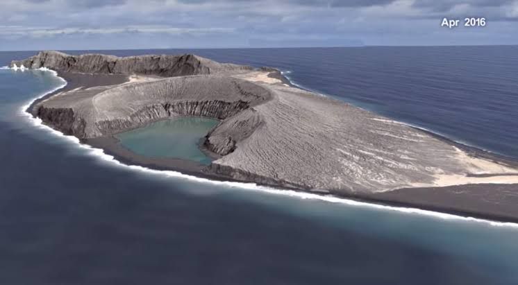 Selain Anak Krakatau, 5 Pulau Ini Juga Terbentuk dari Hasil Erupsi