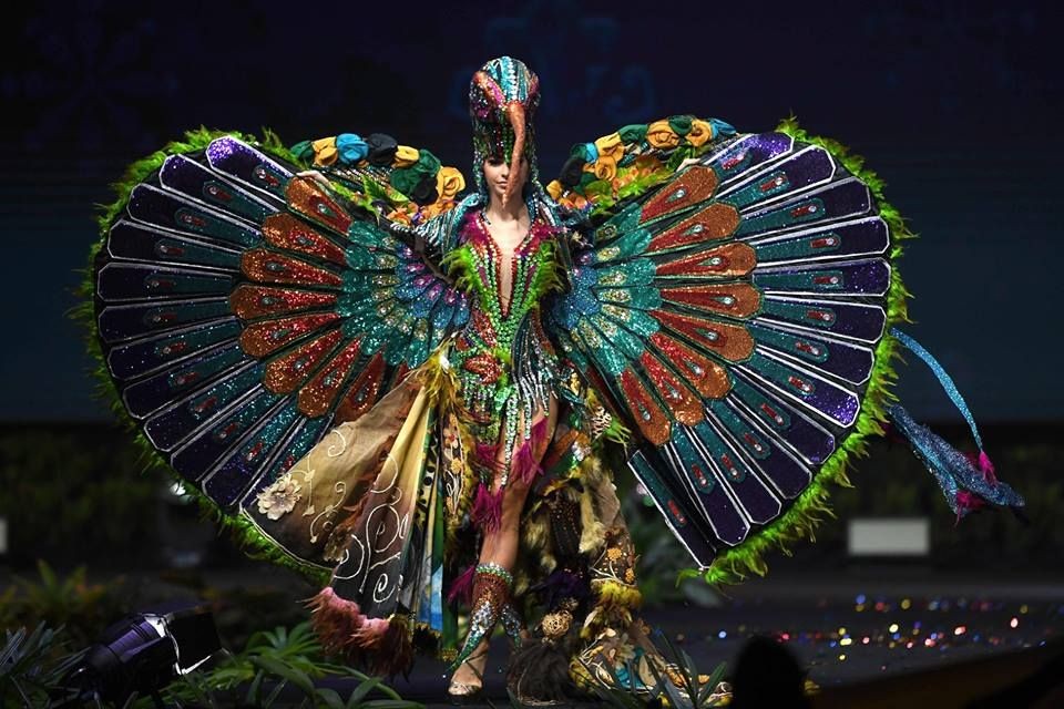 13 National Costume Super Unik di Miss Universe 2018, Indonesia Cantik