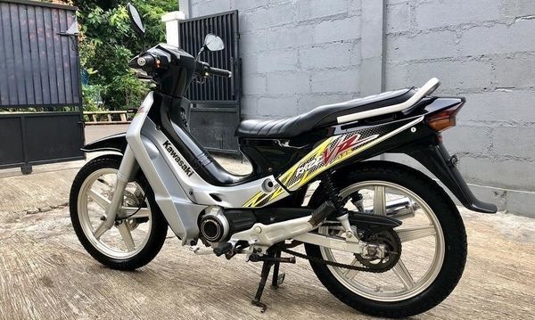 Punya Fitur Bagus Namun 6 Motor Bebek Kawasaki Ini Kurang Laris