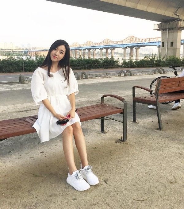 10 Dress Kekinian Gadis Korea ala YouTuber Cantik Sunny Dahye