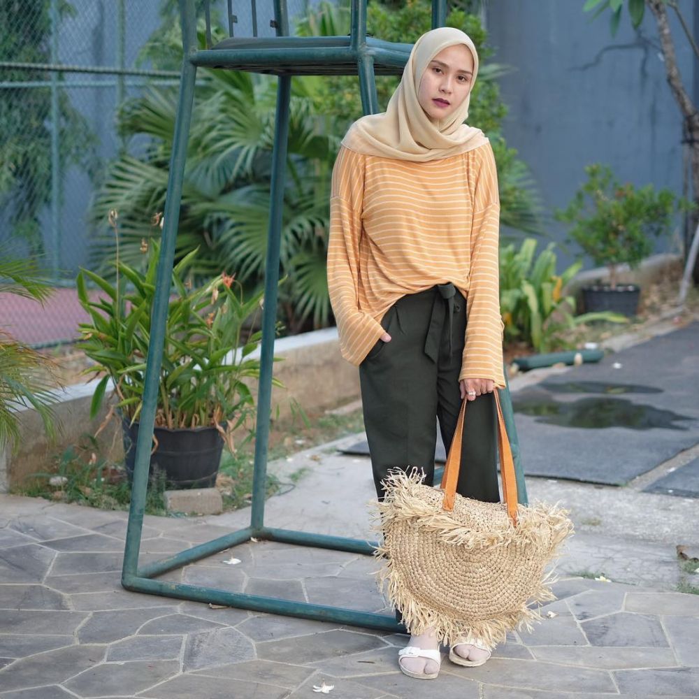 Inspirasi Oversized Style ala Zaskia  Adya  Mecca 