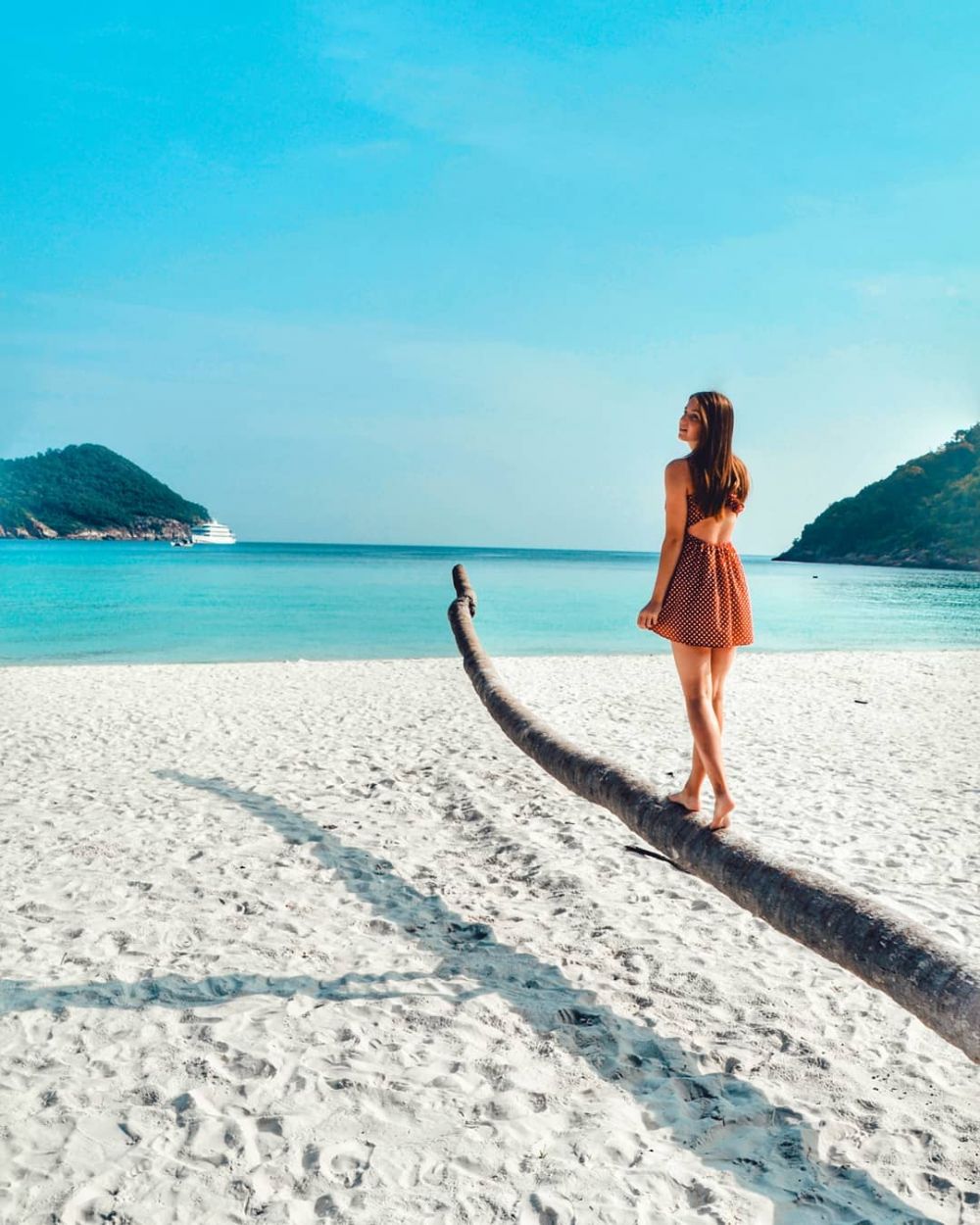 Catat! 8 Larangan Ini Perlu Diperhatikan Saat Travelling ke Malaysia